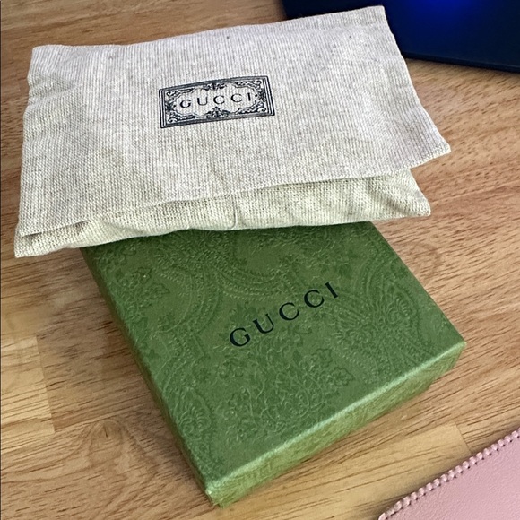 Gucci playing cards case - no card - includes box and dust bag - Picture 4 of 8